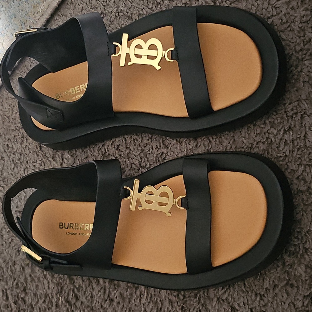 Burberry Black Leather Slingback Sandals with Gold TB Logo